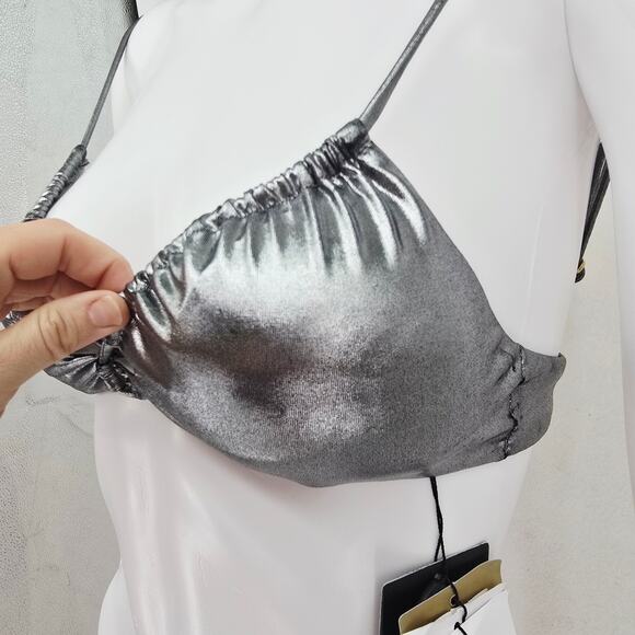 Vix Paula Hermanny Metallic Silver Bikini Top M New - Picture 2 of 12